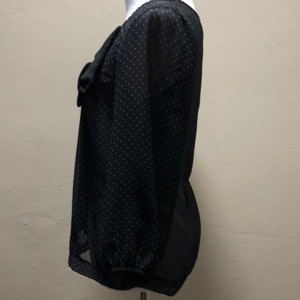 Zara Basic XS blouse with bow - Picture 2 of 5